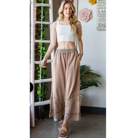 Oli & Hali Mocha Relaxed Fit Pants – Elastic Waist, Size M - Picture 1 of 6